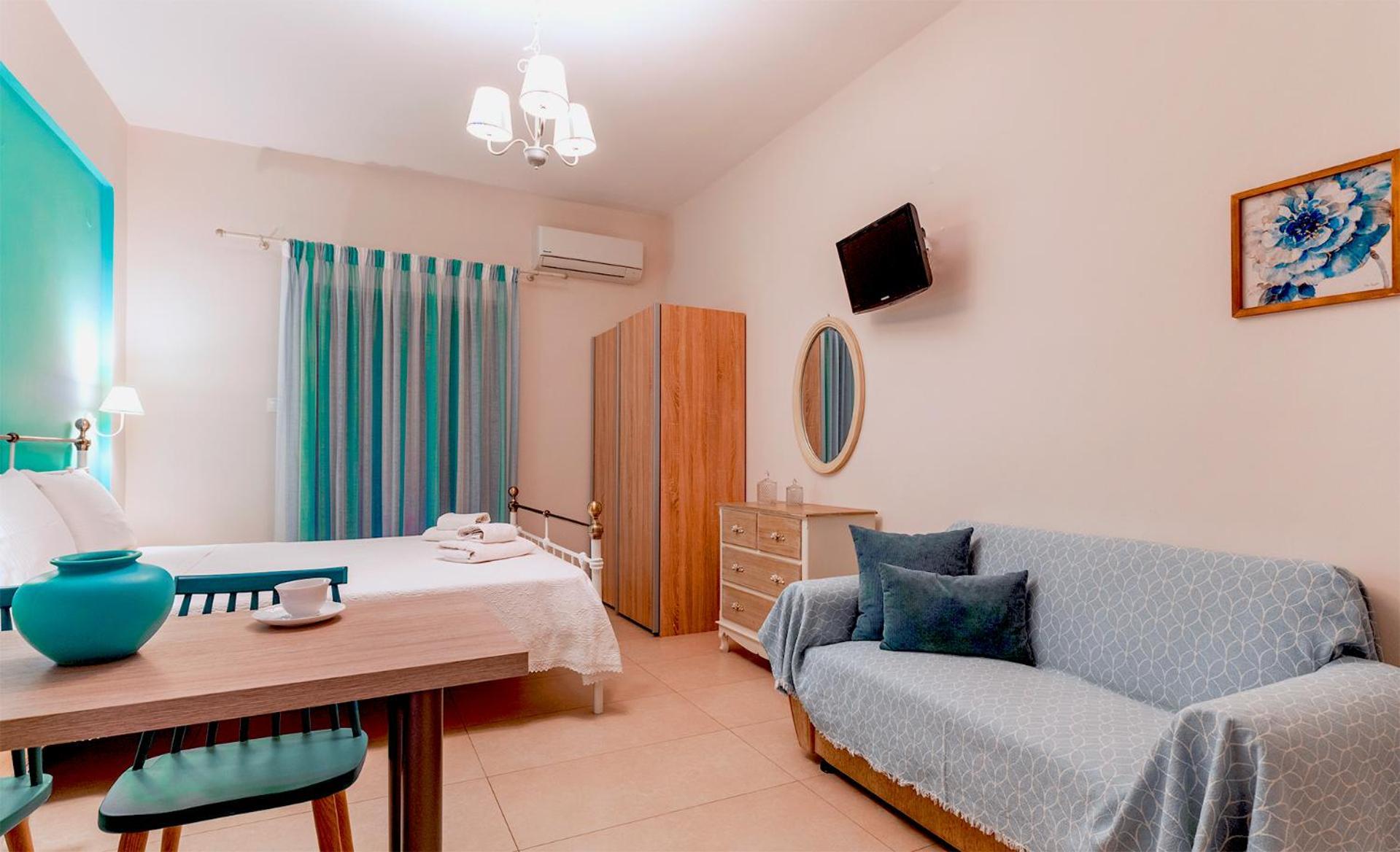 Kaiti 'S Studios & Apartments Palaiochora Ngoại thất bức ảnh